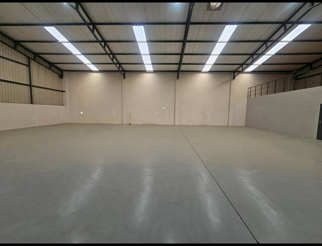 479M² MINI FACTORY TO LET IN COSMO BUSINESS PARK